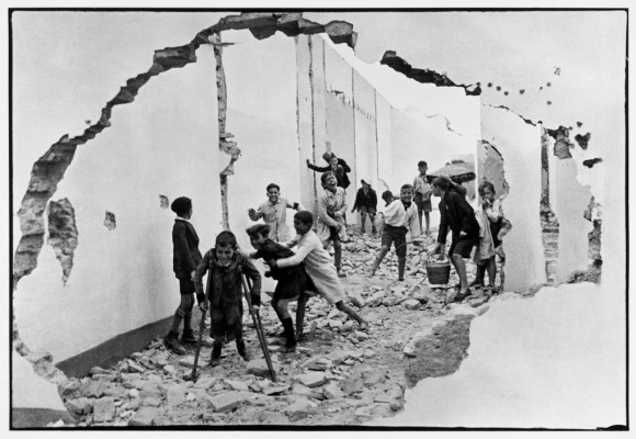 Henri Cartier-Bresson • Photographer Profile • Magnum Photos