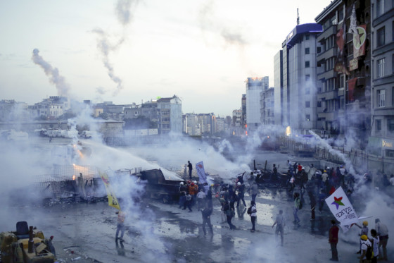 Barricade during Taksim Gezi Park protests, Istanbul, Turkey Stock Photo -  Alamy